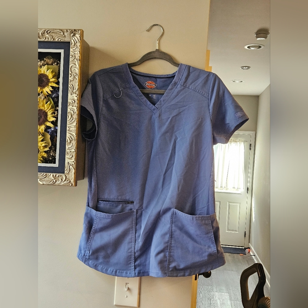 Dickies Balance Blue Scrub Top